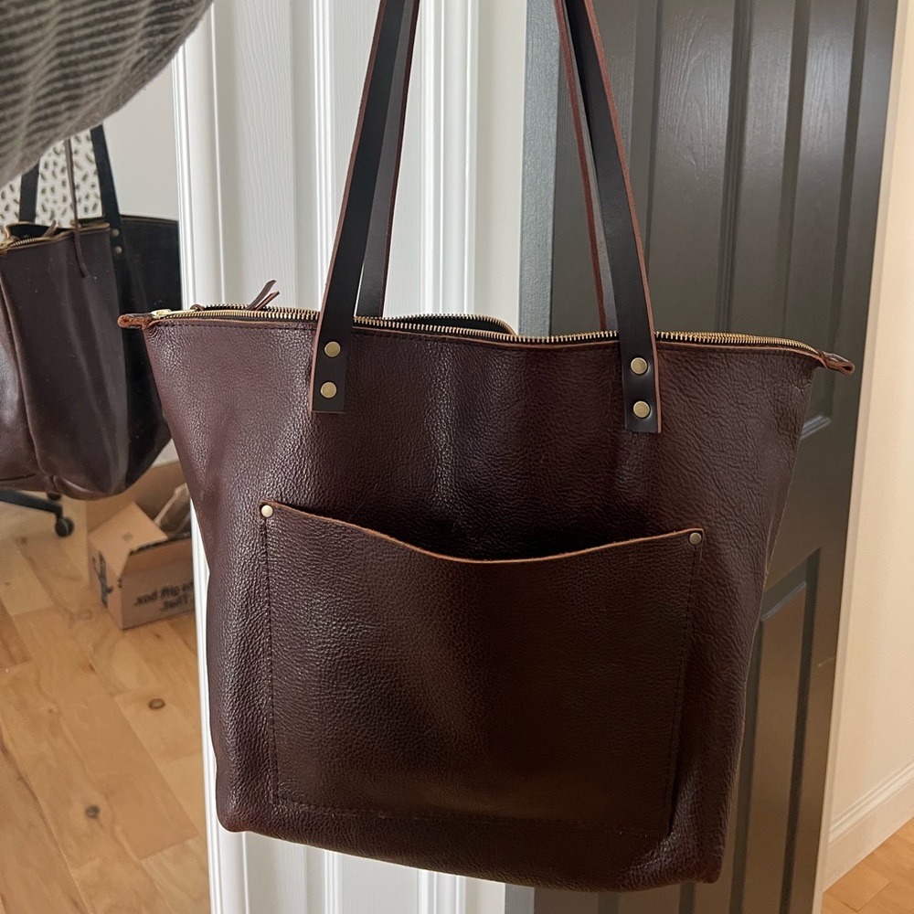 Portland Leather Goods Large Tote Bag With Zipper